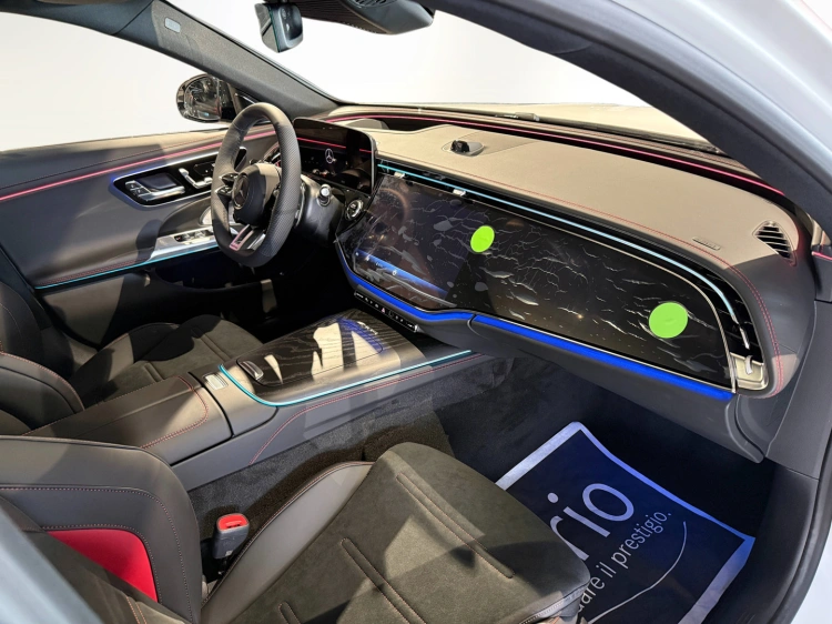 23 - Mercedes AMG Classe E E 53 AMG Hybrid 4MATIC+