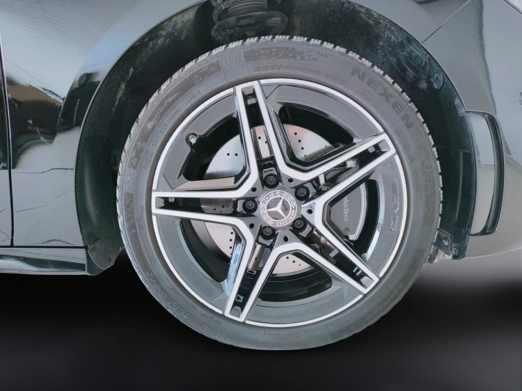 11 - Mercedes-Benz Classe B 250 e phev AMG Line Advanced Plus auto