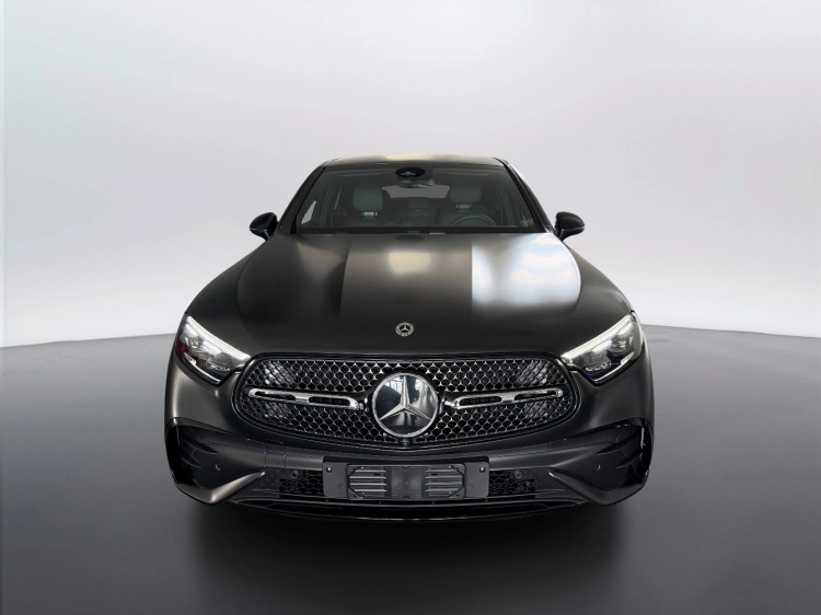 2 - Mercedes-Benz GLC 220 d 4MATIC Coupe