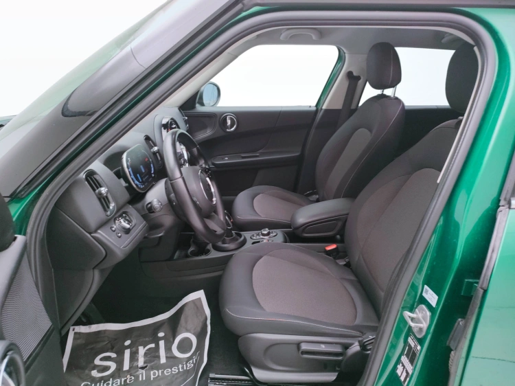 15 - MINI Countryman Mini Countryman 1.5 One D Business auto