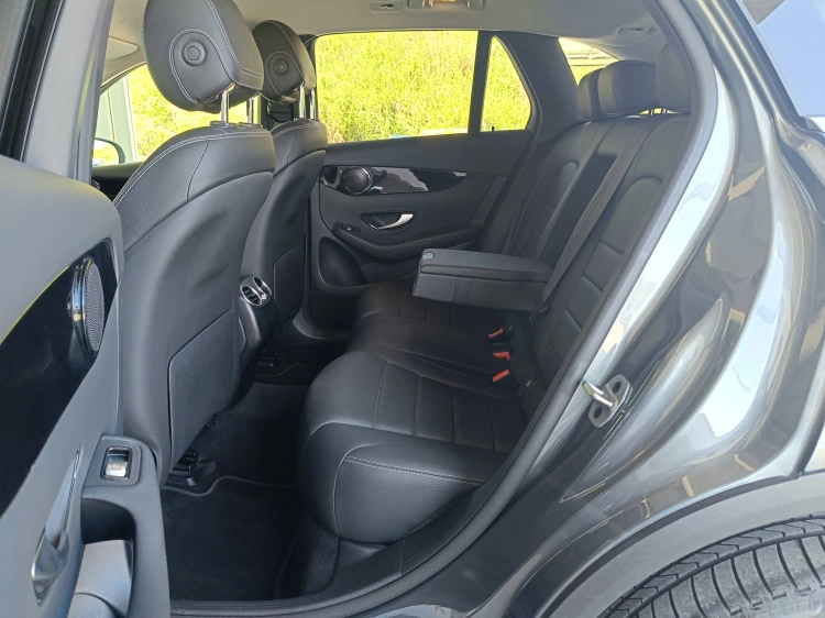 9 - Mercedes-Benz GLC 300 de phev (eq-power) Sport 4matic auto