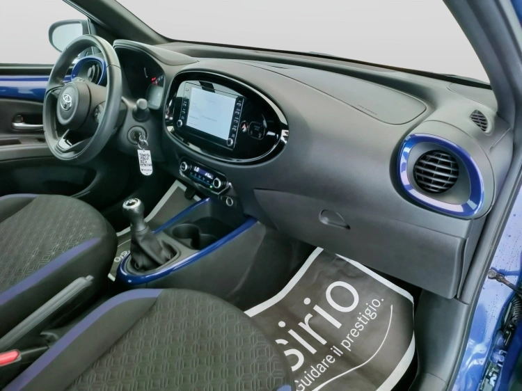 12 - Toyota Aygo X Aygo X 1.0 Trend 72cv