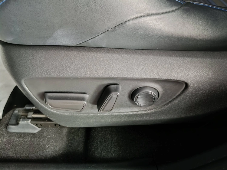 19 - Toyota RAV4 Rav4 2.5 vvt-ie h Style 2wd 218cv e-cvt