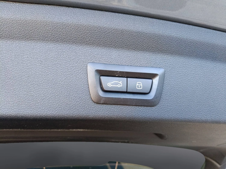 15 - BMW Serie 1 118d MSport Pro auto