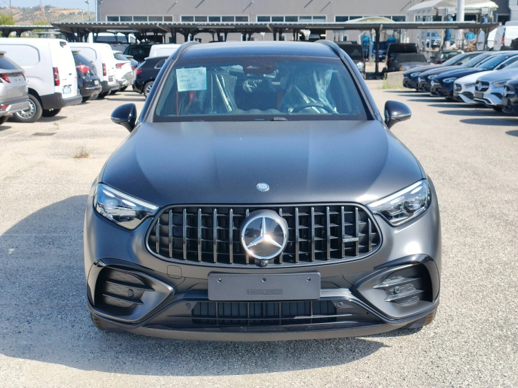 2 - Mercedes AMG GLC Mercedes-AMG GLC 43 4MATIC