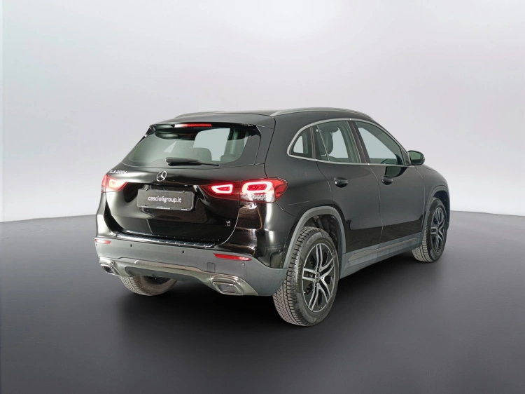 4 - Mercedes-Benz GLA 200 d Sport Plus auto