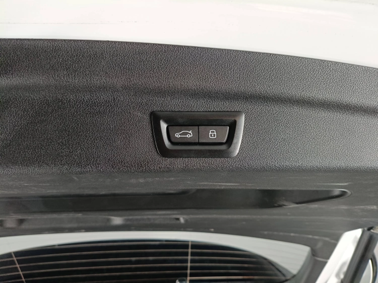 15 - BMW Serie 2 218d Active Tourer Luxury auto