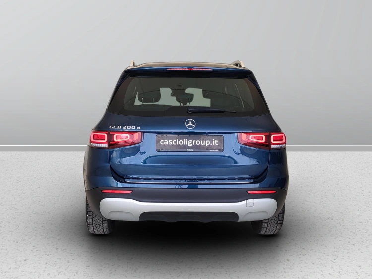 5 - Mercedes-Benz GLB 200 d Sport auto 7p.ti