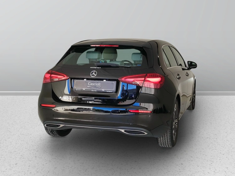 6 - Mercedes-Benz Classe A 180 d Progressive Advanced Plus auto