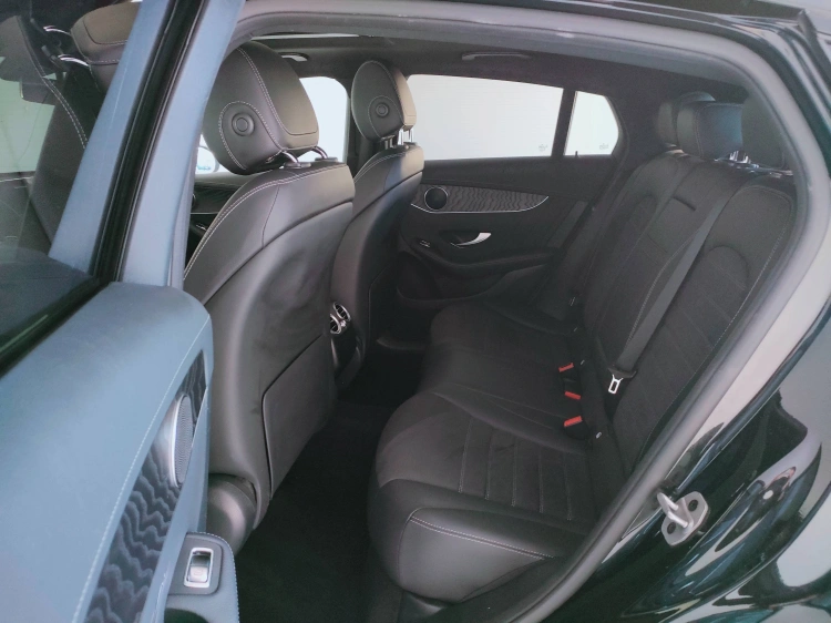 11 - Mercedes-Benz GLC Coupe 300 d Night edition Plus 4matic auto