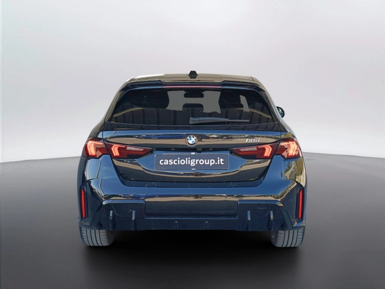 5 - BMW Serie 1 118d MSport Pro auto