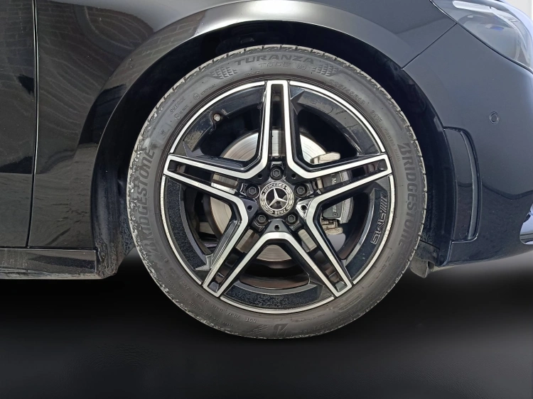 7 - Mercedes-Benz Classe B 180 d AMG Line Premium auto