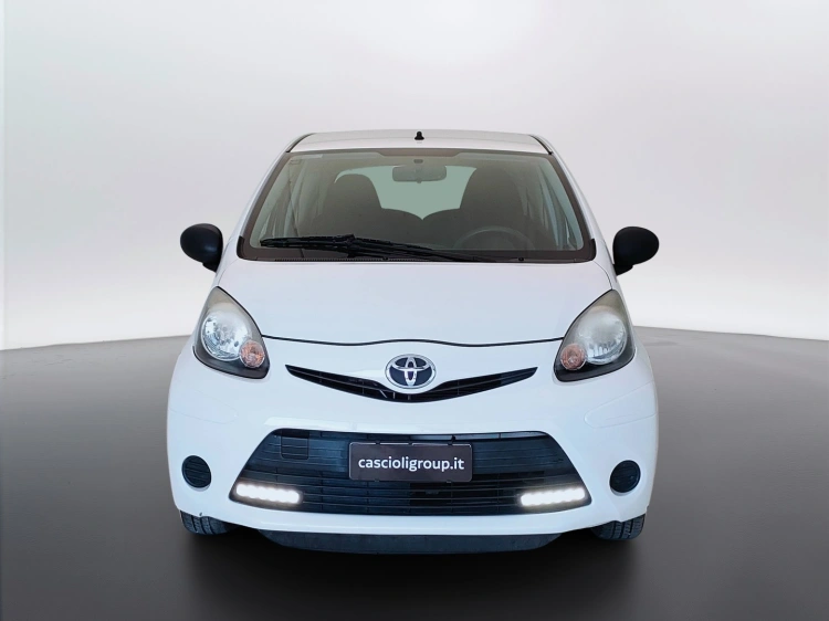 2 - Toyota Aygo Aygo 3p 1.0 Lounge connect