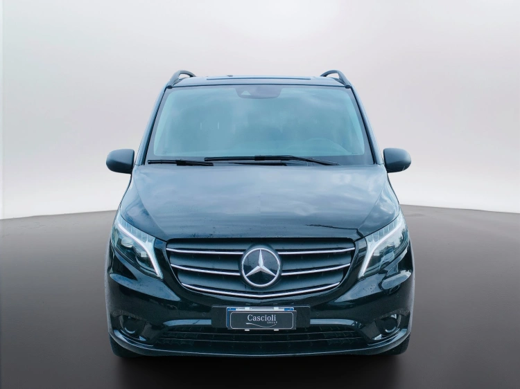 2 - Mercedes Vans Vito 119 cdi long mixto auto my20