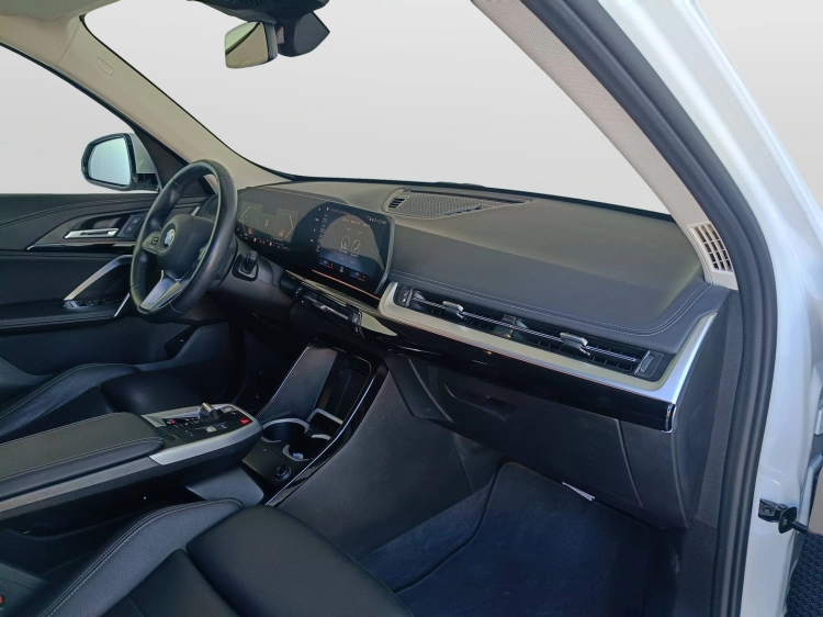 10 - BMW X1 X1 sdrive18d xLine auto