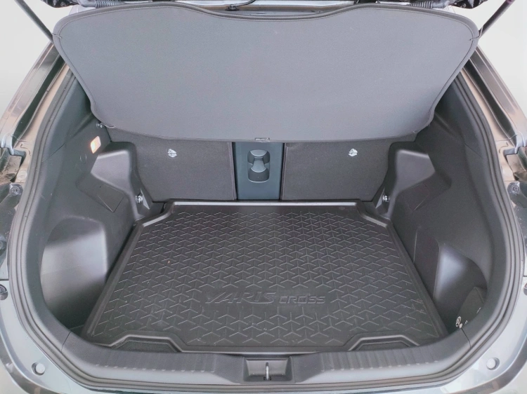 9 - Toyota Yaris Cross Yaris Cross 1.5h Trend awd-i 130cv e-cvt