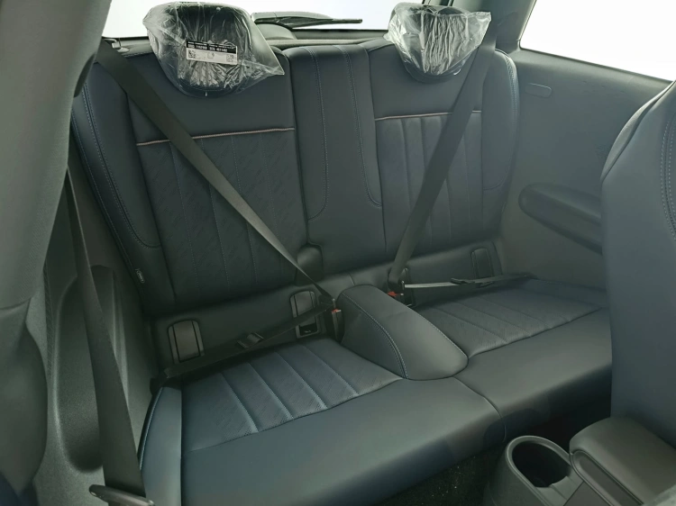 12 - MINI Cooper COOPER S