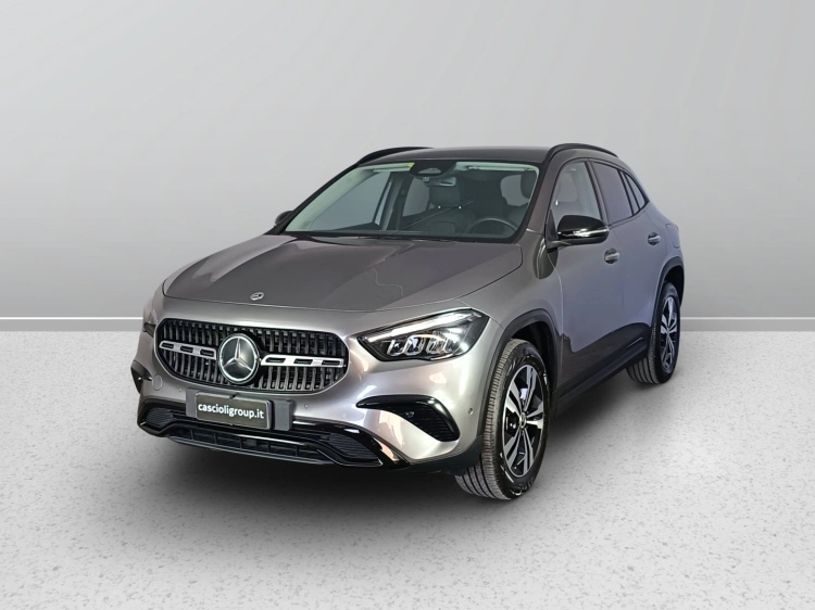 1 - Mercedes-Benz GLA 180 d Progressive Advanced Plus auto