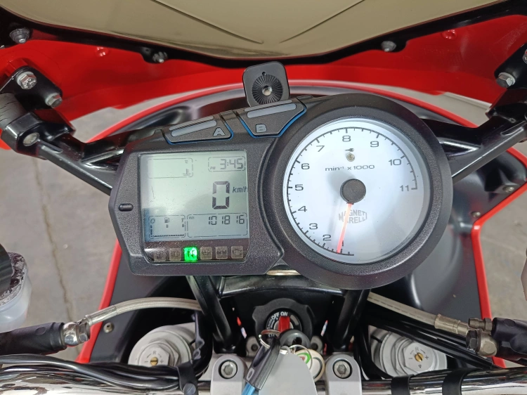9 - Ducati Multistrada 1100 Multistrada 1100