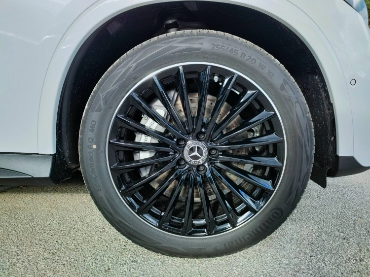 5 - Mercedes-Benz GLC 220 d 4MATIC Coupe