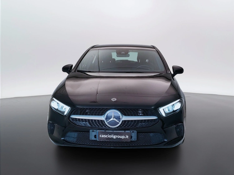 2 - Mercedes-Benz Classe A 180 d Business auto