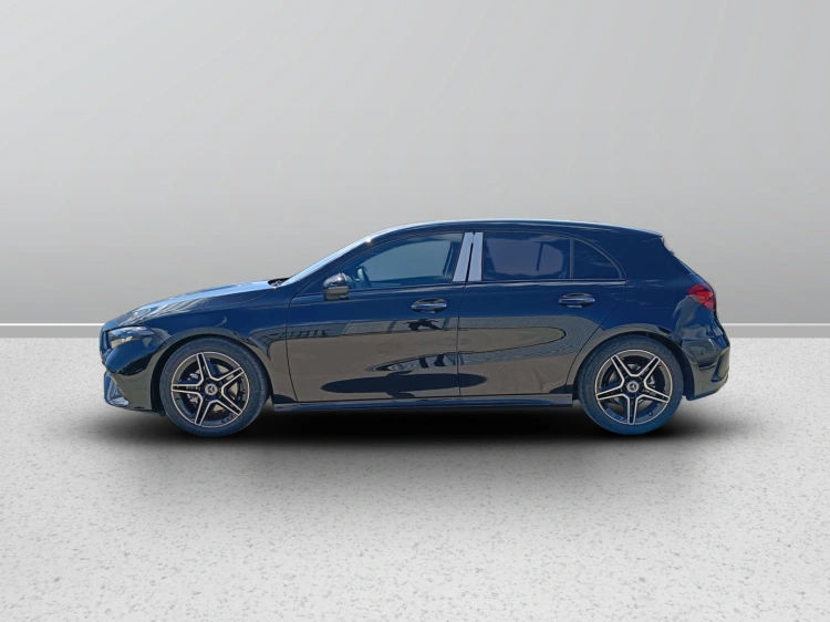 3 - Mercedes-Benz Classe A 180 d Automatic