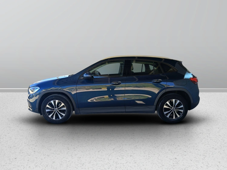 3 - Mercedes-Benz GLA 180 d Sport Plus auto