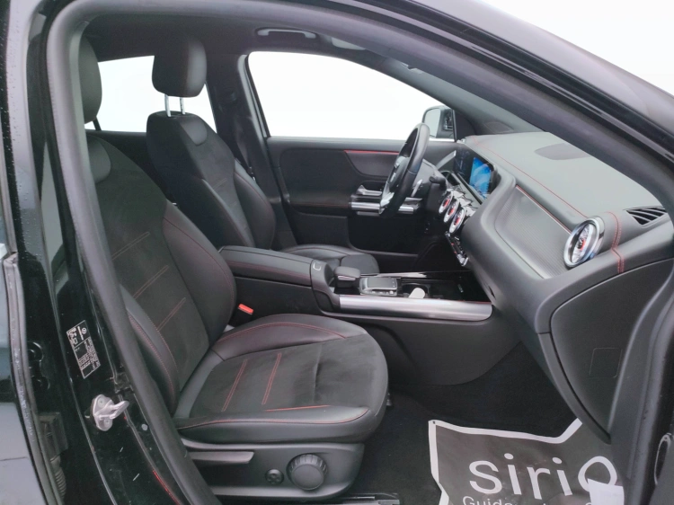 9 - Mercedes-Benz EQA 250 Premium