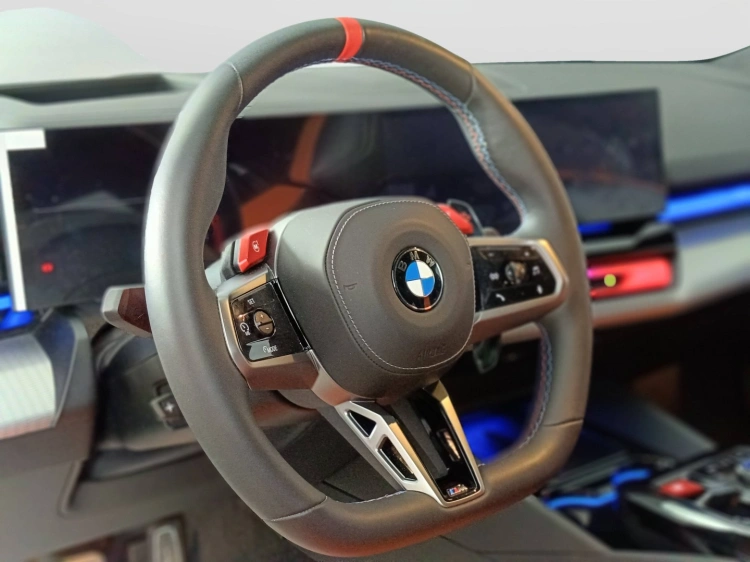16 - BMW M M5 M5 Touring 4.4 727cv auto
