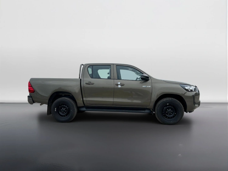 4 - Toyota Professional Hilux HILUX 2.4D A DC 4WD CMF MY24