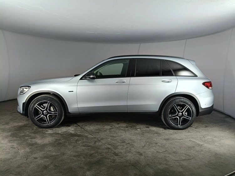 6 - Mercedes-Benz GLC 300 de phev (eq-power) Premium 4matic auto