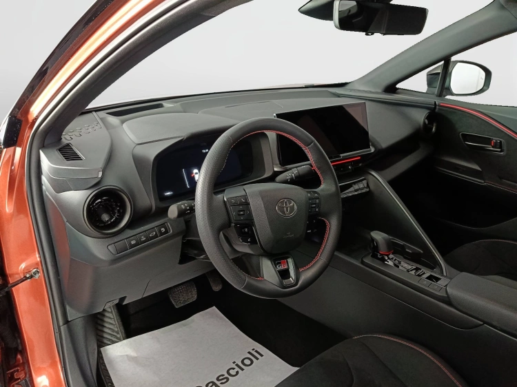 7 - Toyota C-HR C-HR 2.0 phev GR Sport fwd e-cvt