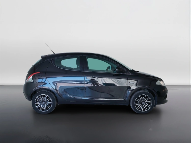 4 - Lancia Ypsilon Ypsilon 1.2 Gold s&s 69cv my19