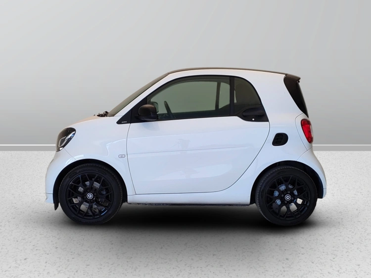 3 - smart fortwo Fortwo 1.0 Superpassion 71cv twinamic