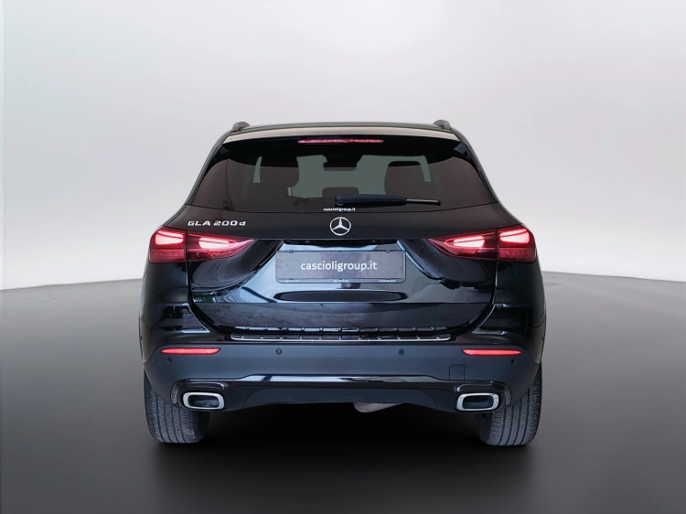 6 - Mercedes-Benz GLA 200 d Progressive Advanced Plus auto