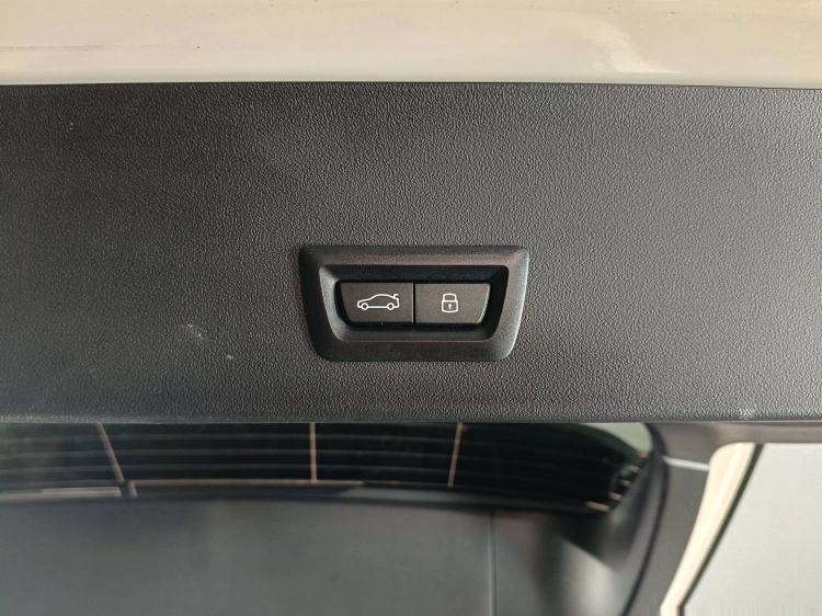 19 - BMW X3 X3 xdrive30e MSport auto