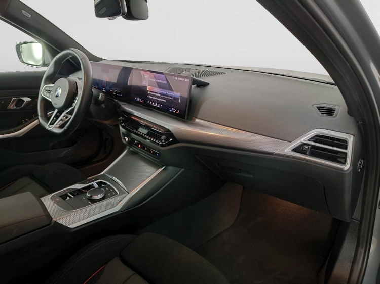 10 - BMW Serie 3 320d Touring mhev 48V Msport xdrive auto