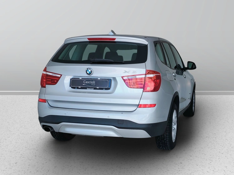 6 - BMW X3 X3 xdrive20d auto
