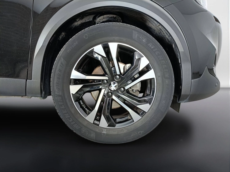 18 - Peugeot 2008 2ª serie PEUGEOT 2008 BlueHDi 100 S&S Allure