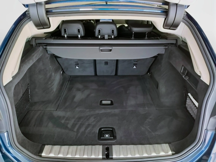 5 - BMW Serie 3 320d Touring auto