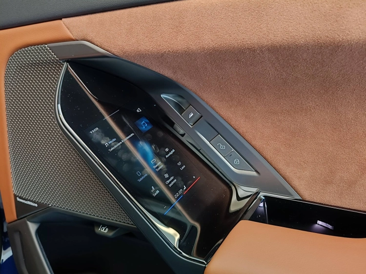 19 - BMW Serie 7 BMW i7 60 xDrive Berlina