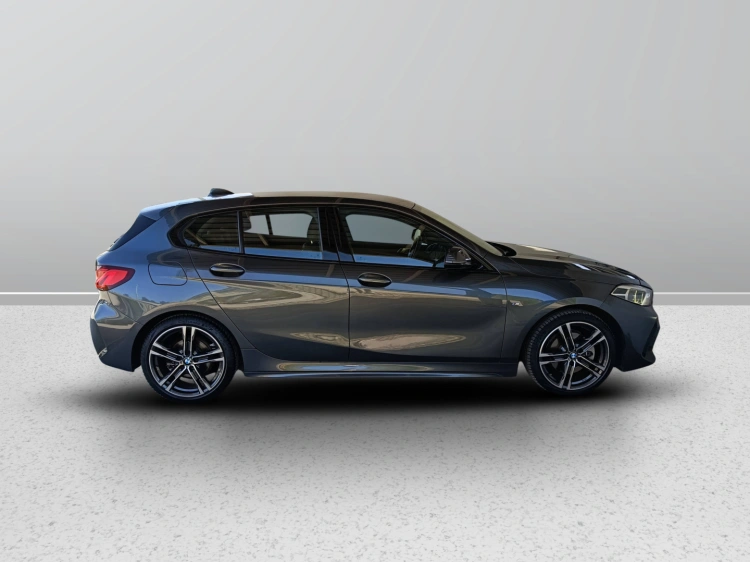 3 - BMW Serie 1 118 D M SPORT