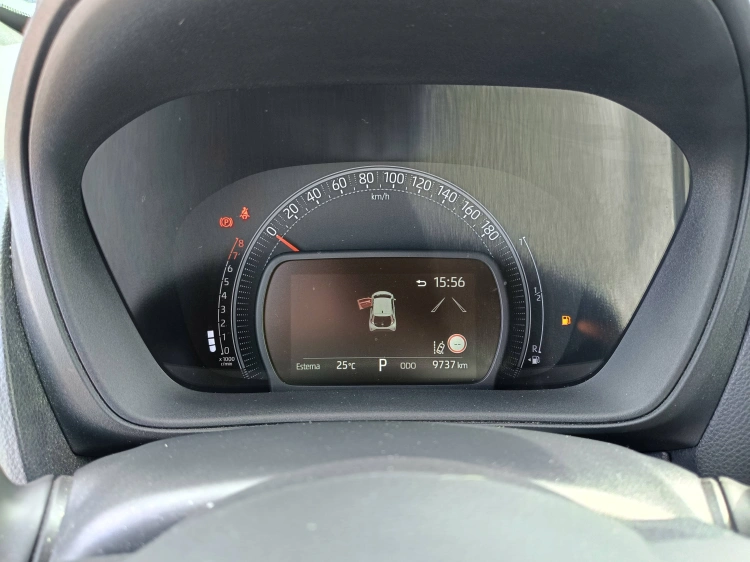12 - Toyota Aygo X Aygo X 1.0 Lounge 72cv s-cvt
