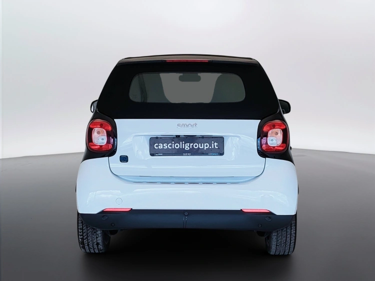 4 - smart fortwo Fortwo Cabrio eq Pulse 22kW
