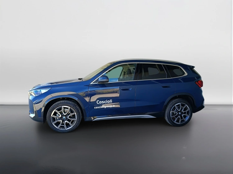 6 - BMW X1 X1 sdrive18d X-Line auto