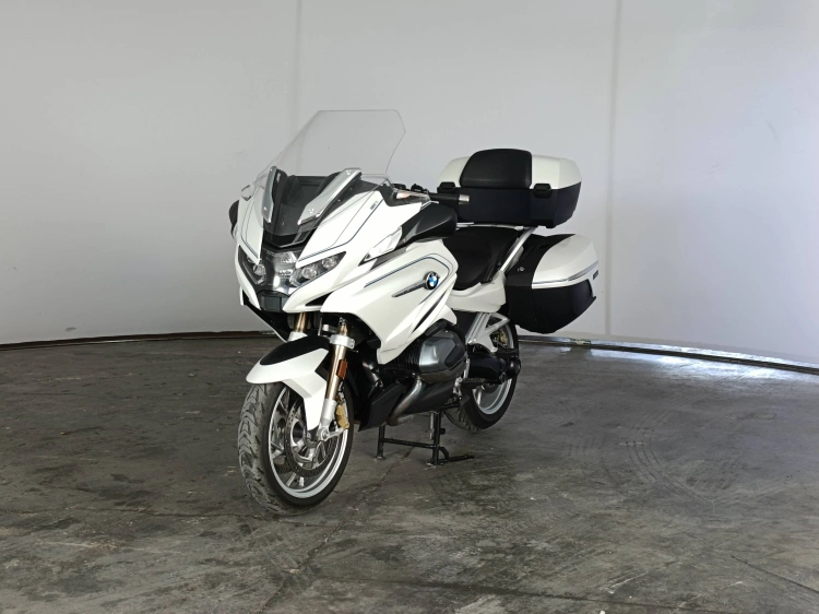4 - BMW Motorrad RT 