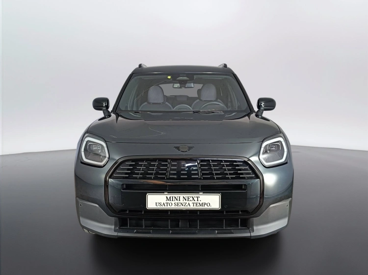2 - MINI Countryman Mini Countryman 2.0 48V D Classic auto