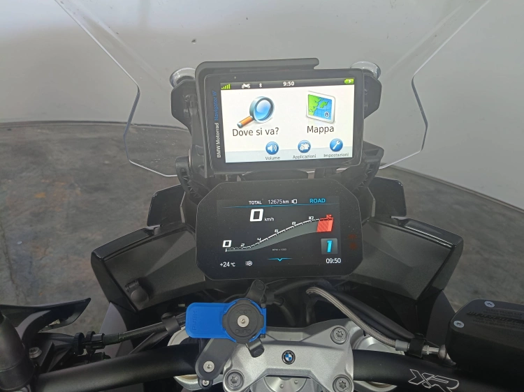 9 - BMW Motorrad XR S 1000 XR Triple Black Abs my21