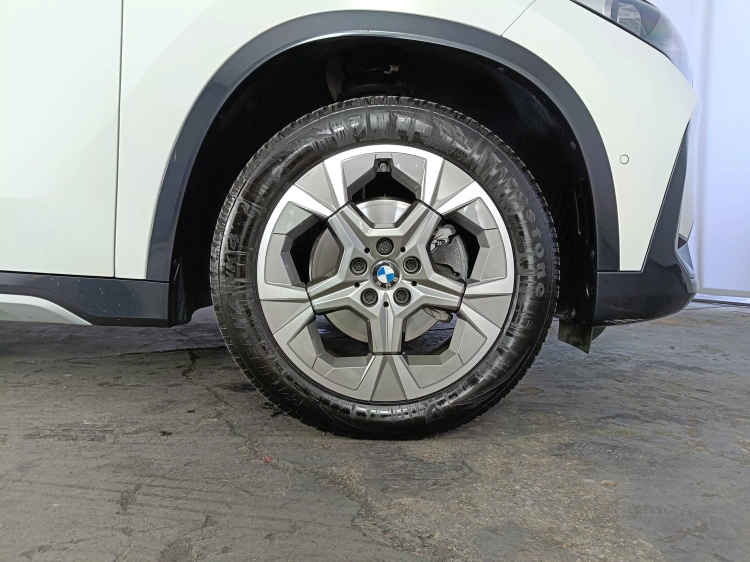 7 - BMW X1 X1 sdrive18d xLine auto my18