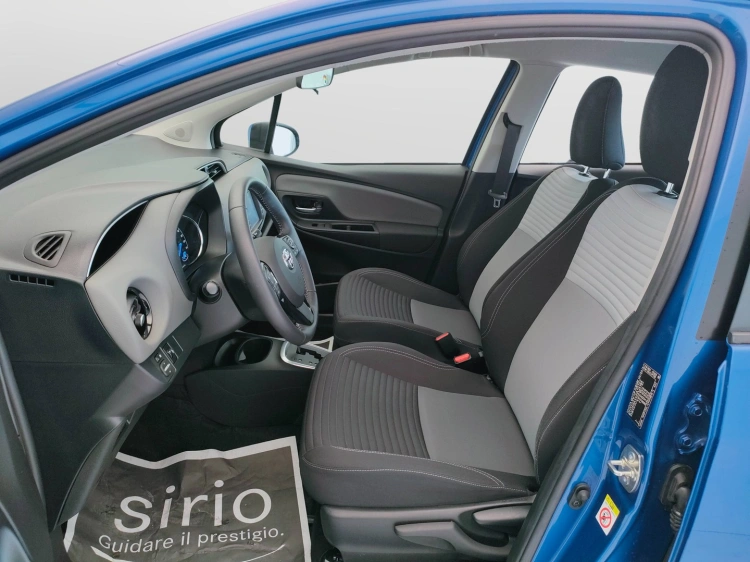 14 - Toyota Yaris Yaris 5p 1.5h Business